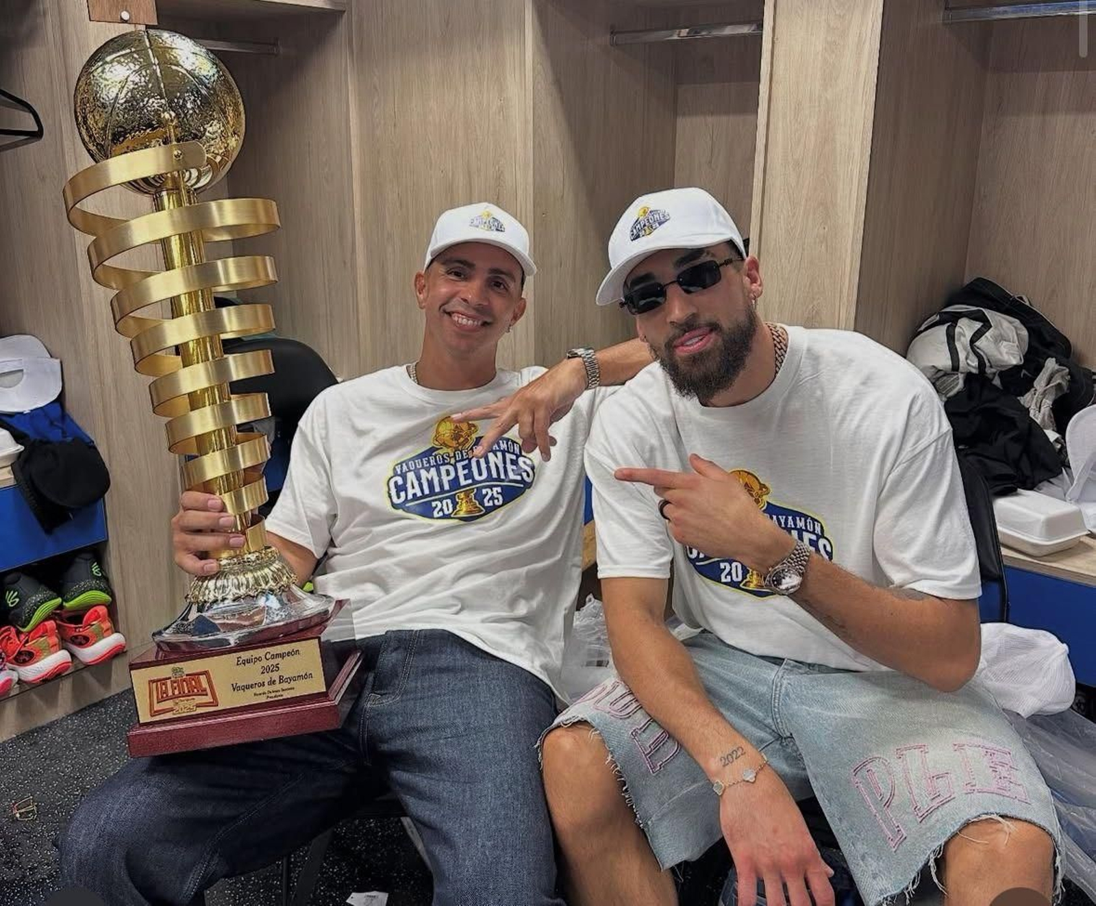 Carlos Arroyo y Chris Duarte.