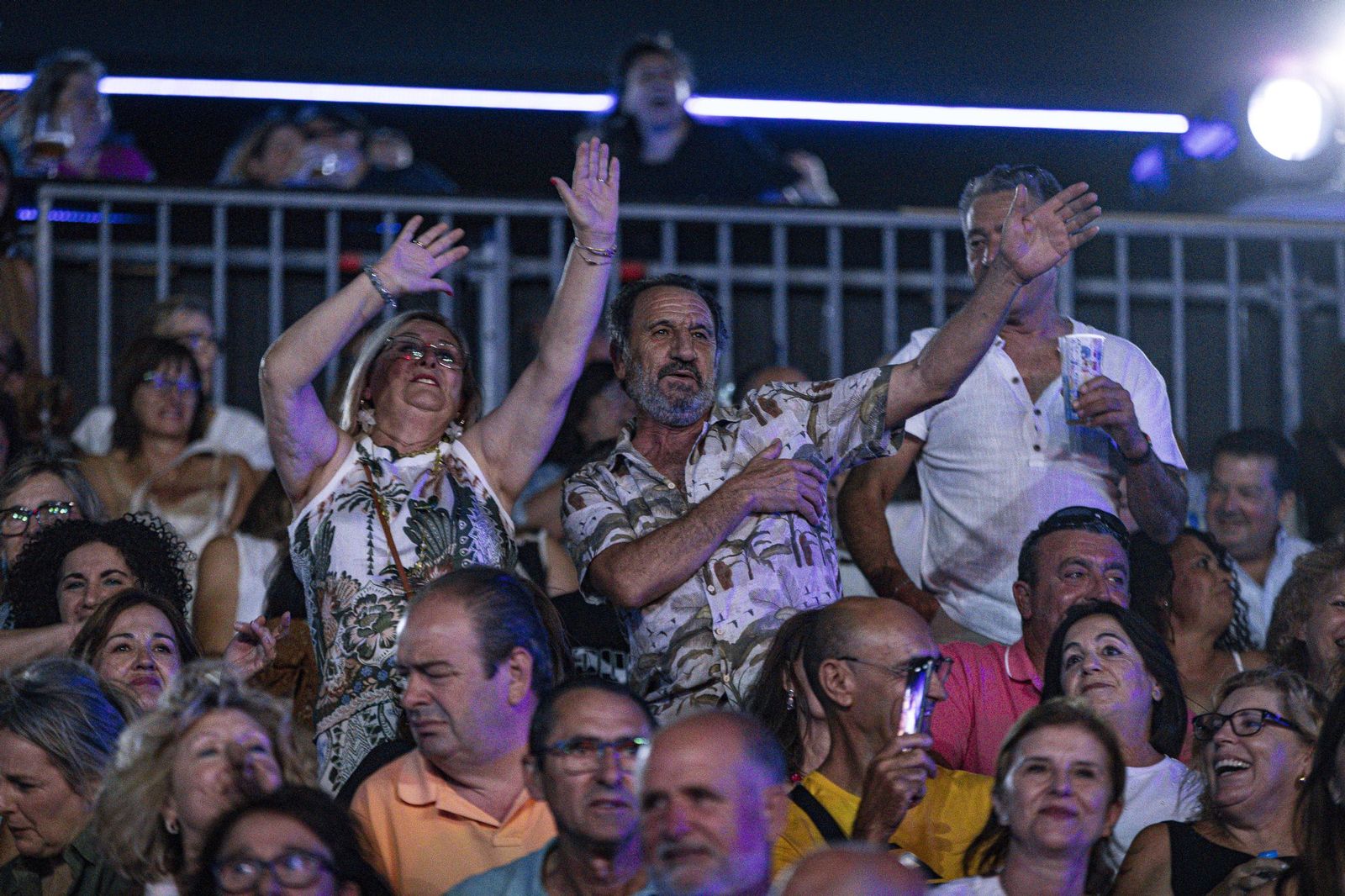 Búscate en las imágenes del concierto de Los Pecos en Concert Music Festival de Chiclana