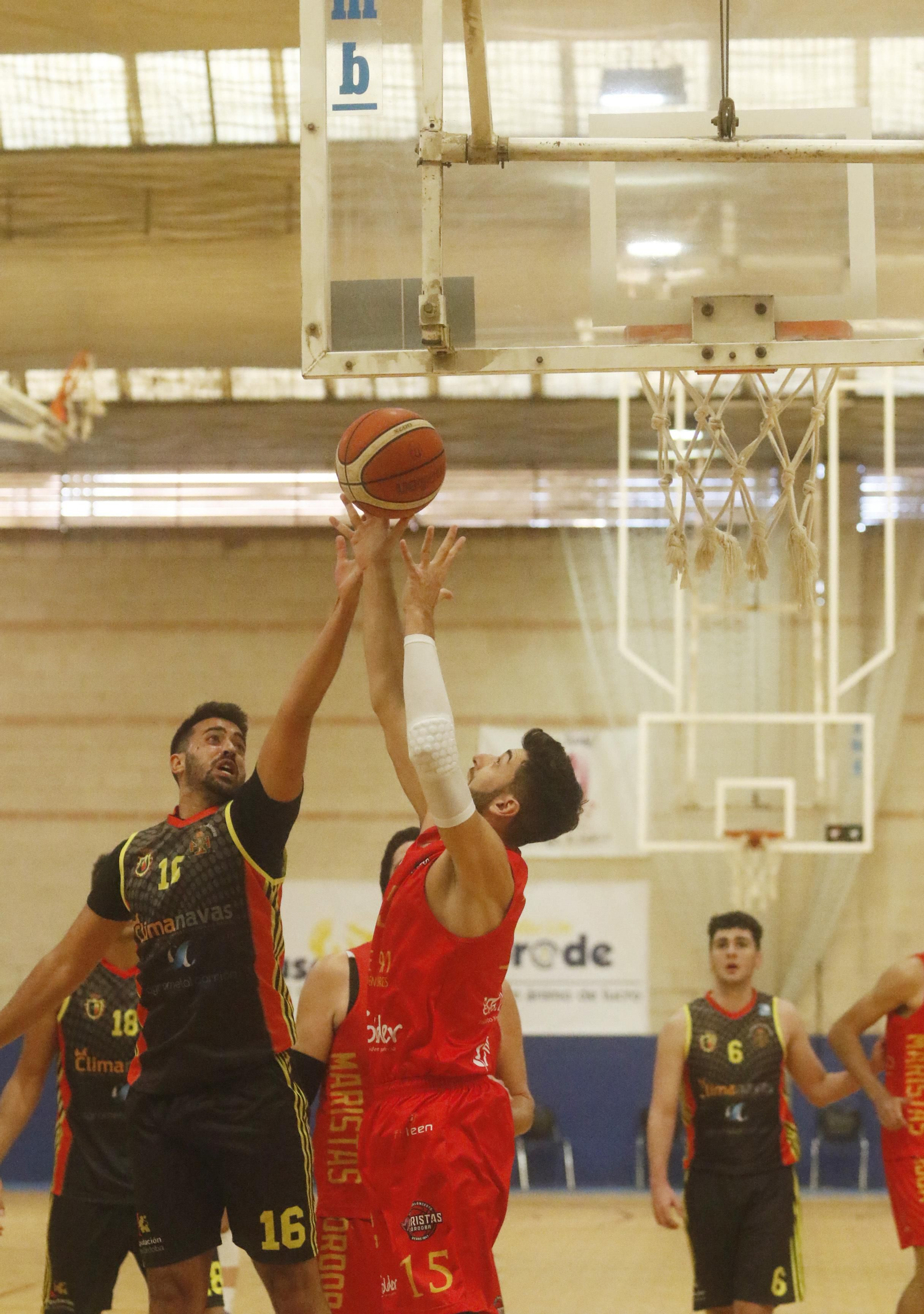 Las mejores imágenes de la gran final de la Copa Diputación de baloncesto