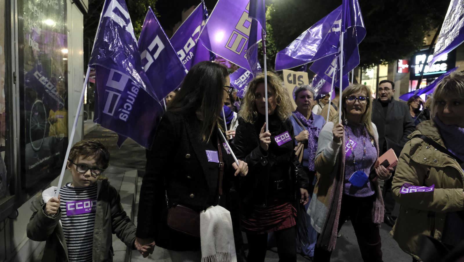Imágenes de las manifestaciones por el Día de la Mujer en Almería