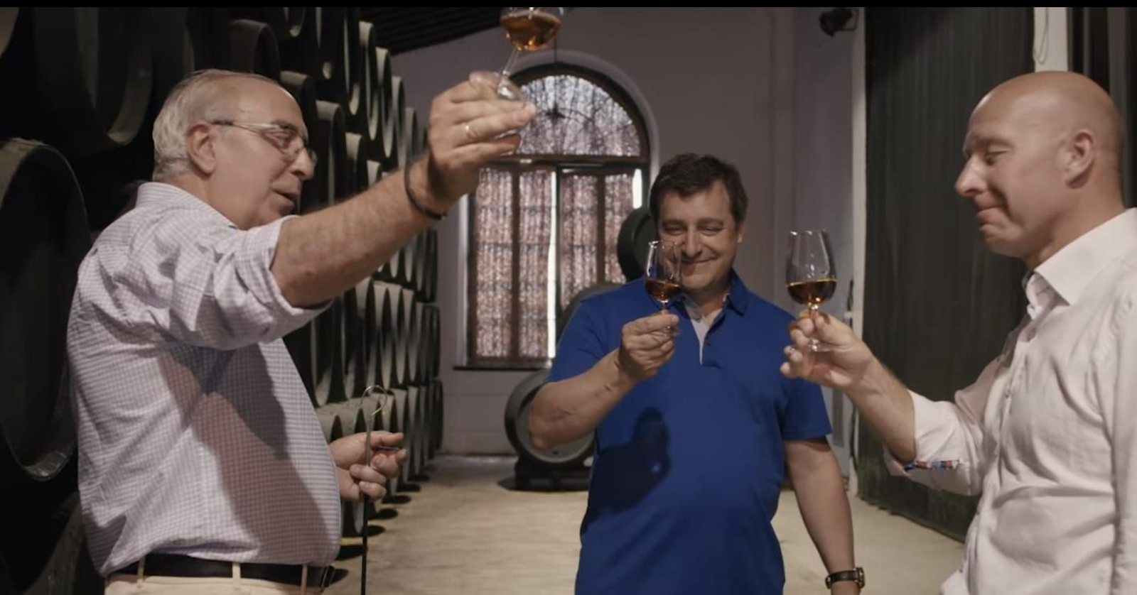 Pitu y Stuart con Flores en Glez