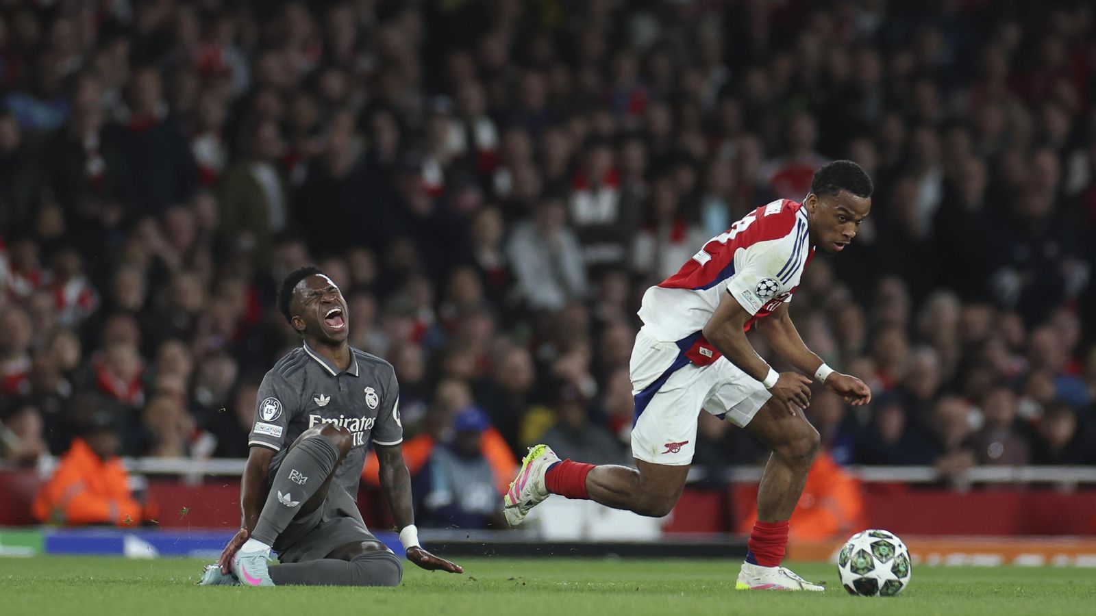 Las mejores fotos del Arsenal - Real Madrid