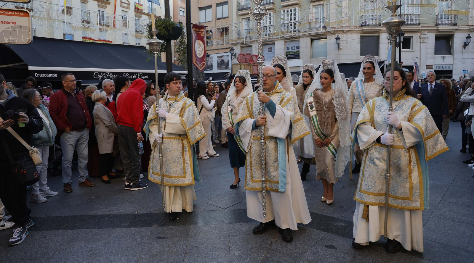 Las fotografías de la procesión de la Inmaculada Concepción en La Línea Las fotografías de la procesión de la Inmaculada Concepción en La Línea