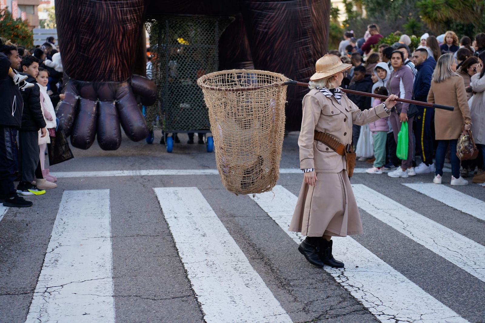 Búscate en las fotos de la cabalgata de Reyes Magos 2026 en Algeciras