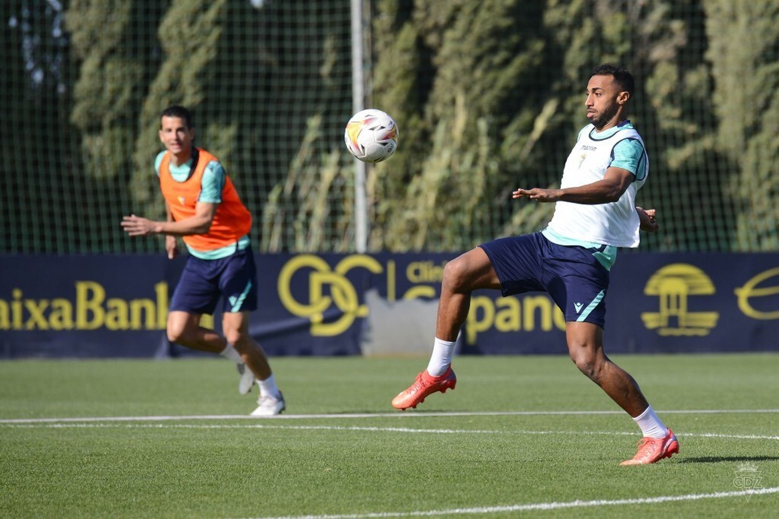 Akapo en un entrenamiento.