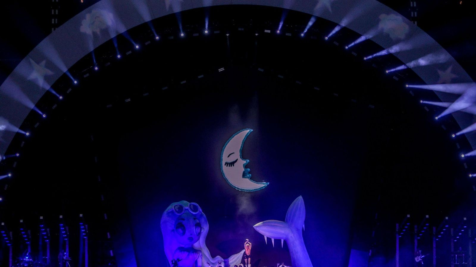 Las fotos del primer concierto de cuatro de Karol G en el Santiago Bernabéu