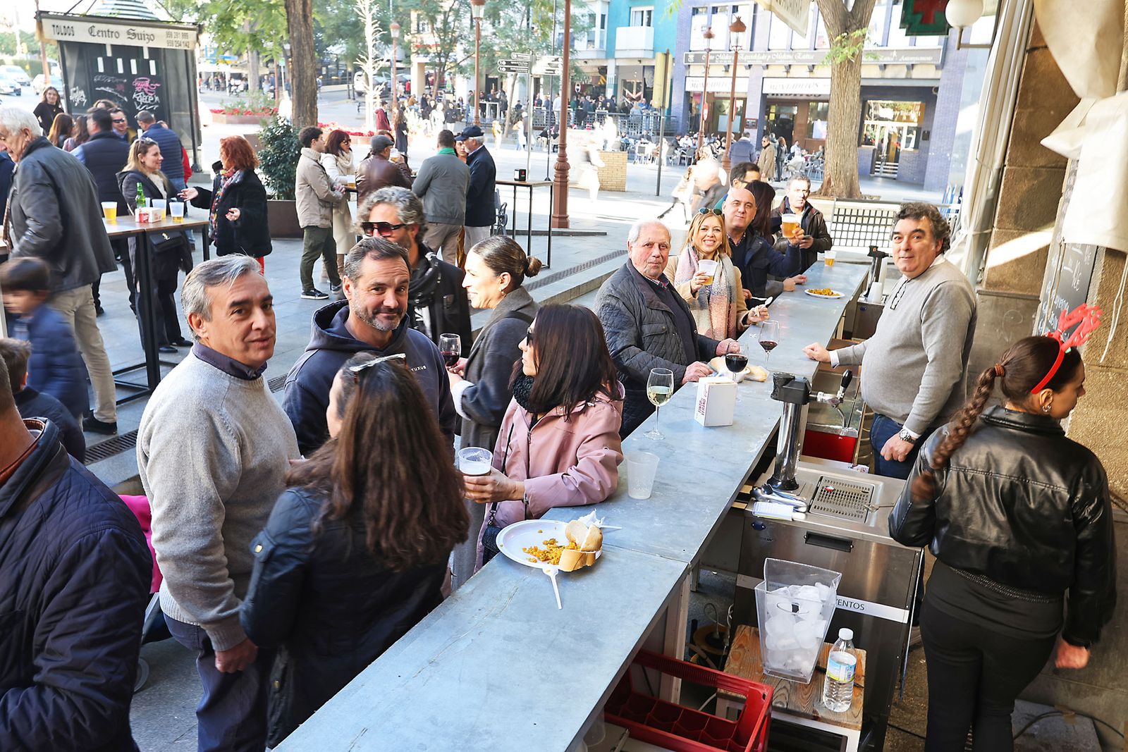Imágenes de la fiesta del 24 de diciembre en las calle de Huelva