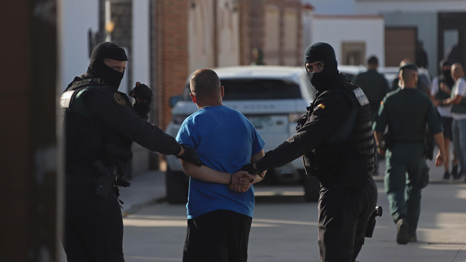 Fotos de los registros en 'Villa Narco' en La Línea