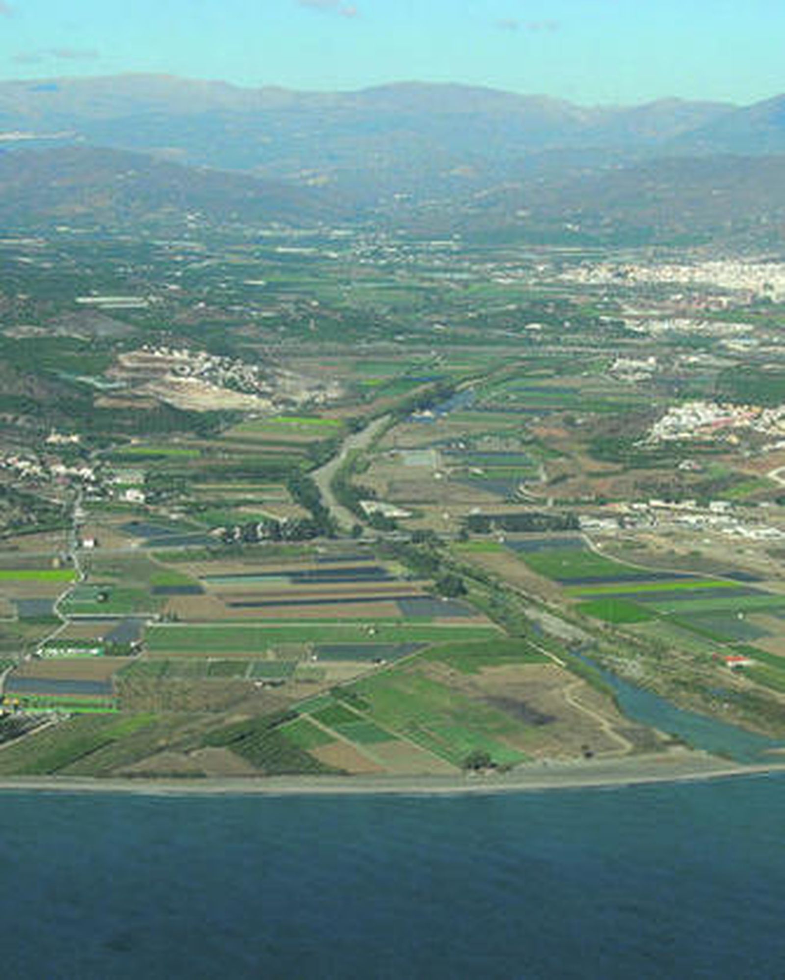 Desembocadura del río Vélez.