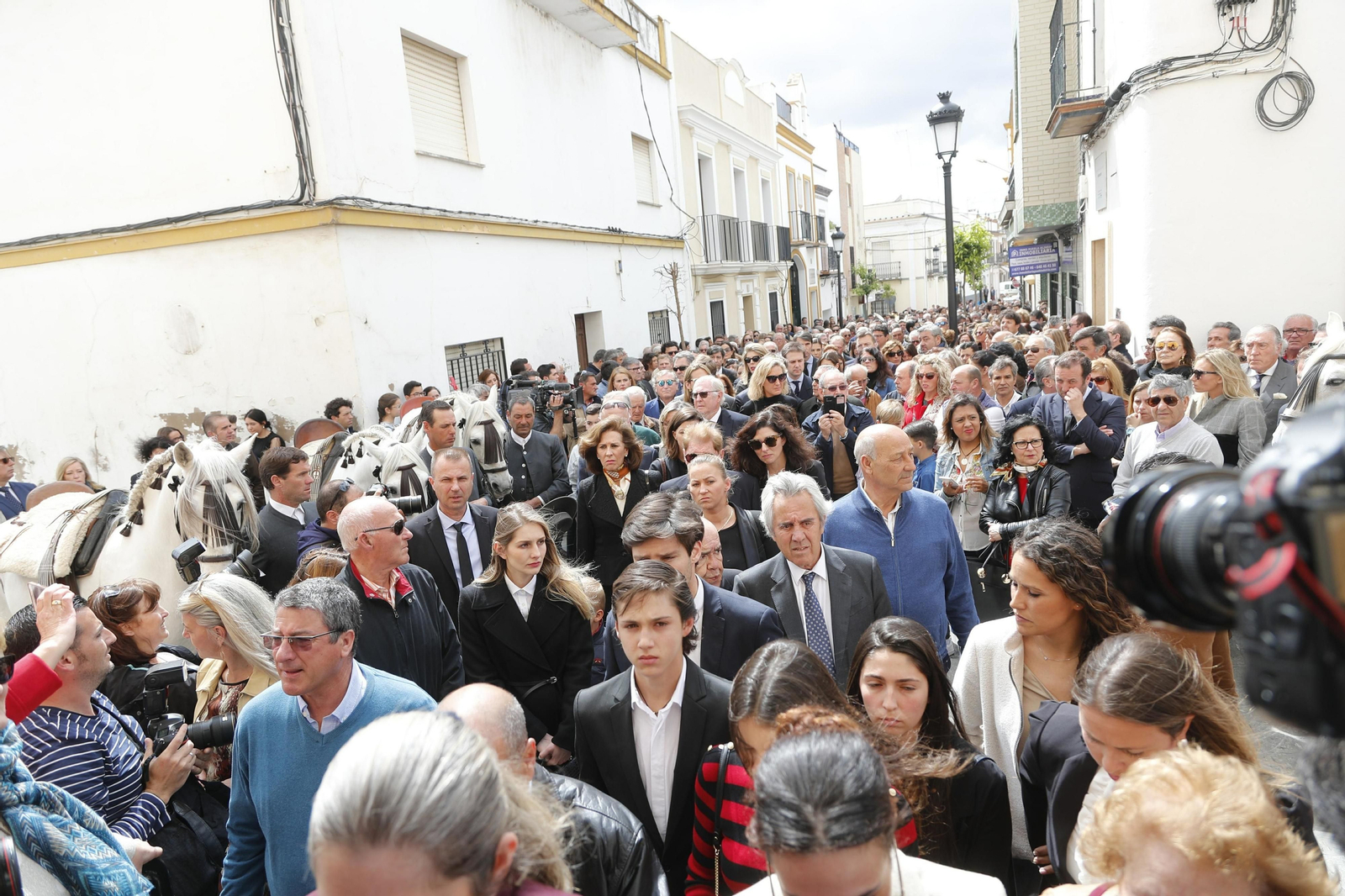 Las imágenes del funeral de Ángel Peralta