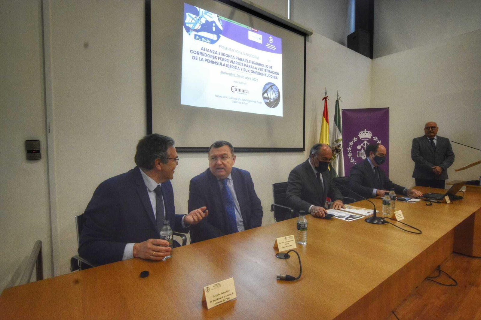 La presentación de la alianza en la Cámara de Comercio.