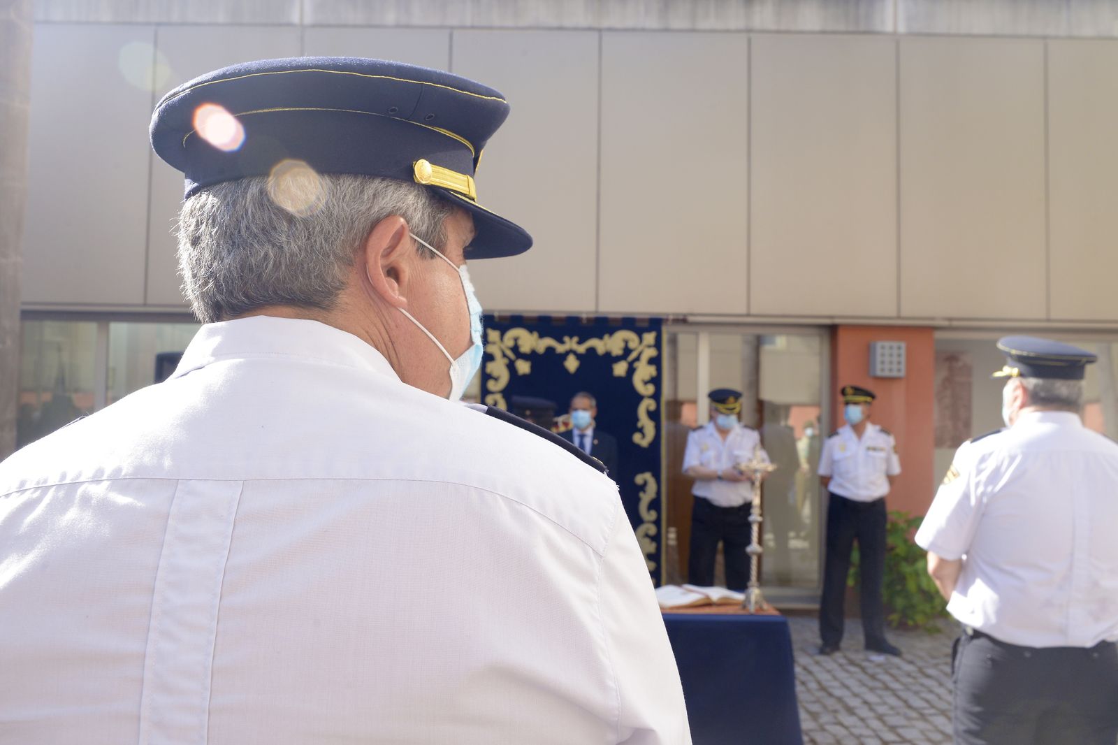Fotos de la toma de posesion del cargo del nuevo comisario de la Policía Nacional