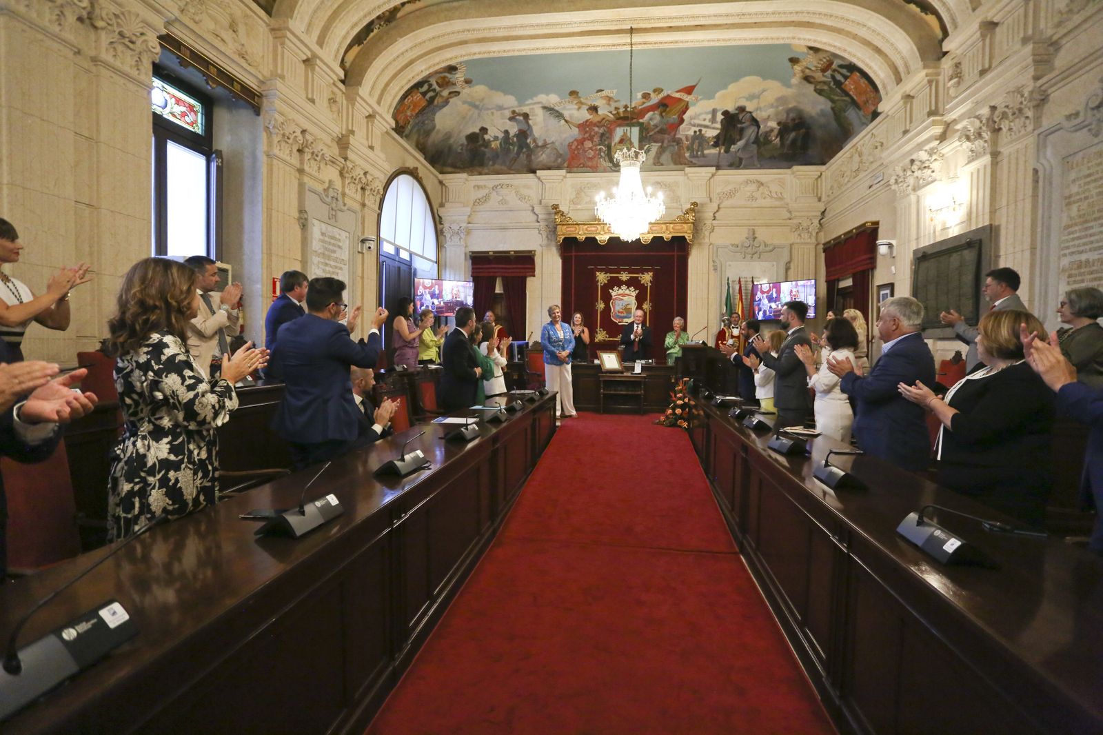 Homenaje a Celia Villalobos en el Ayuntamiento de Málaga (fotos)