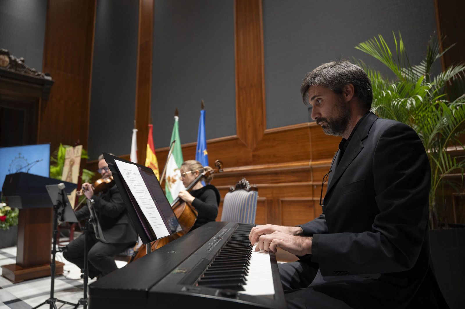 Almería celebra los grandes aniversarios de la Virgen del Mar: 525 años de su aparición y 75 de su coronación, en imágenes