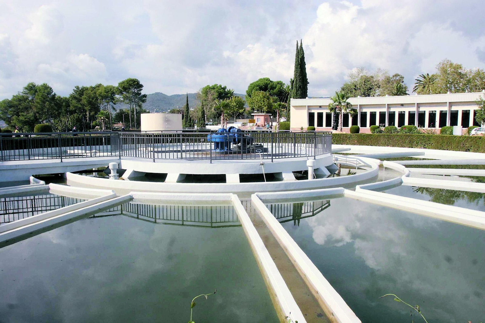 Instalaciones de Emacsa.