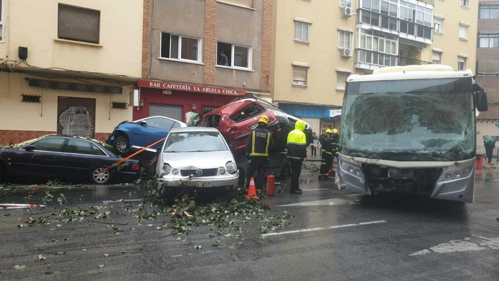 Fotos del accidente del autobús en Málaga