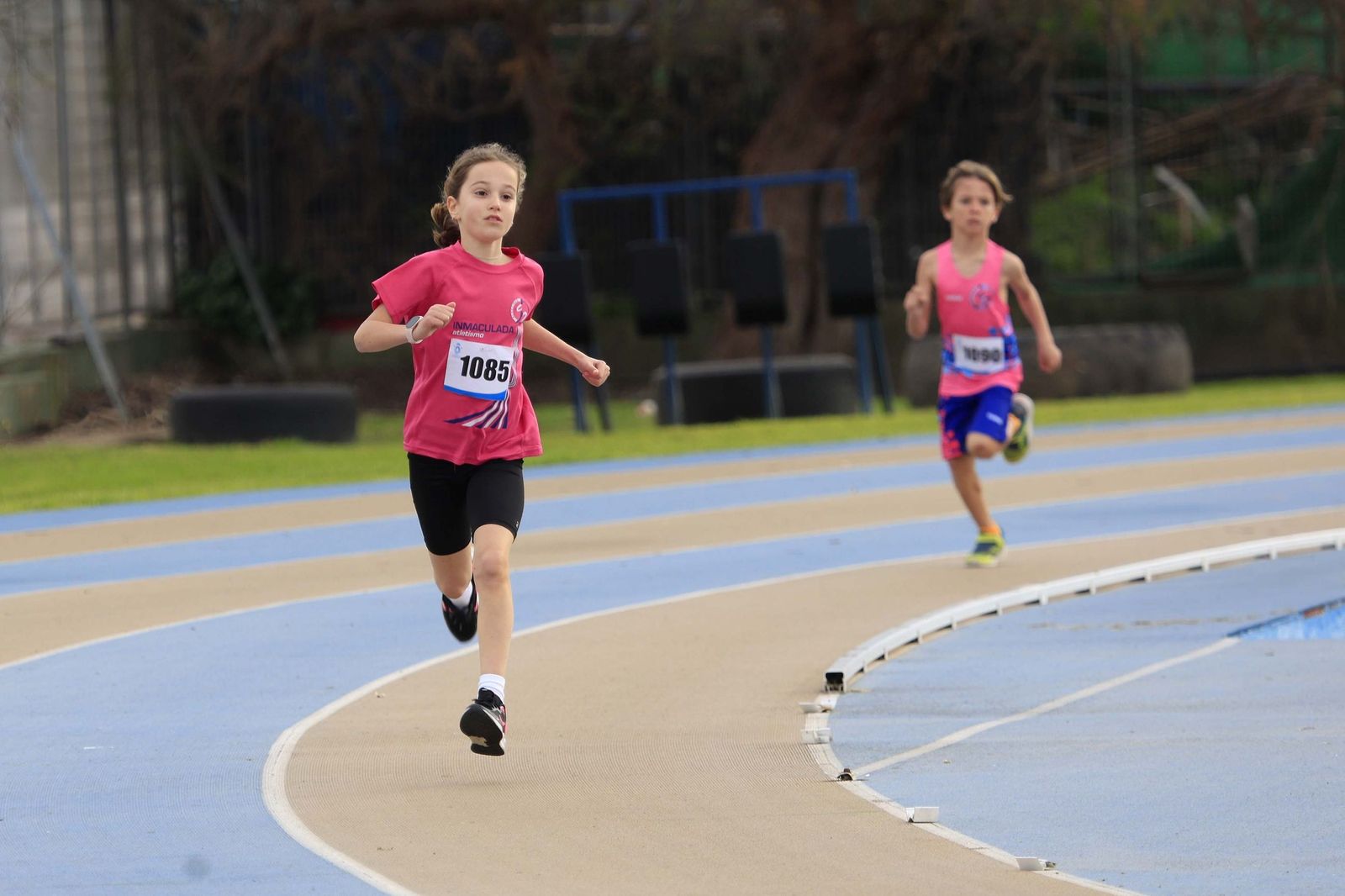 Las fotos de la final de los Juegos Municipales de Atletismo de Algeciras sub-8 y sub-10