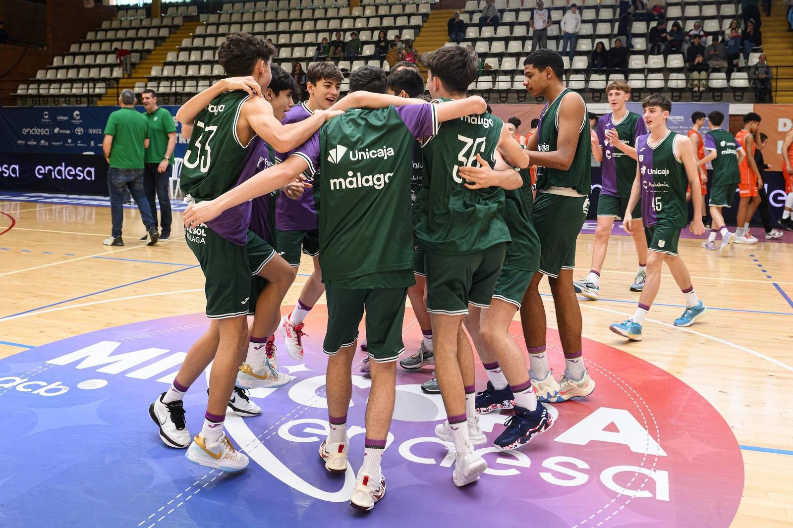 El Unicaja - Valencia de la Minicopa, en fotos