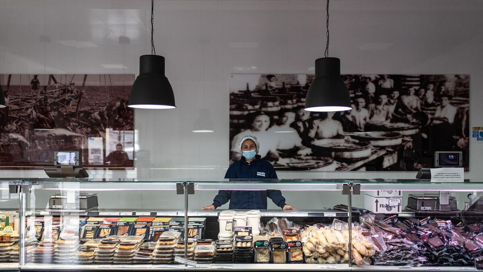 En Huelva encontrarás empresas como Ficolumé, que ofrecen productos con el más puro sabor del mar