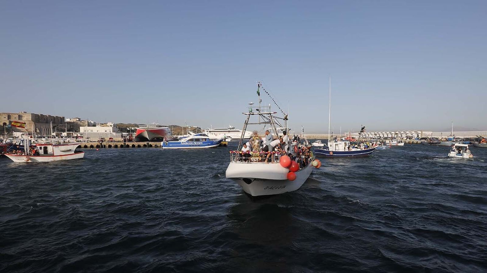 Las fotos de la procesión de la Virgen del Carmen en Tarifa