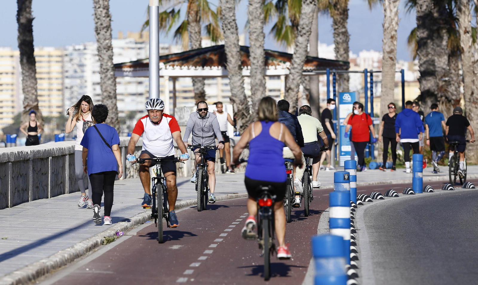 Los deportistas toman las calles, en fotos
