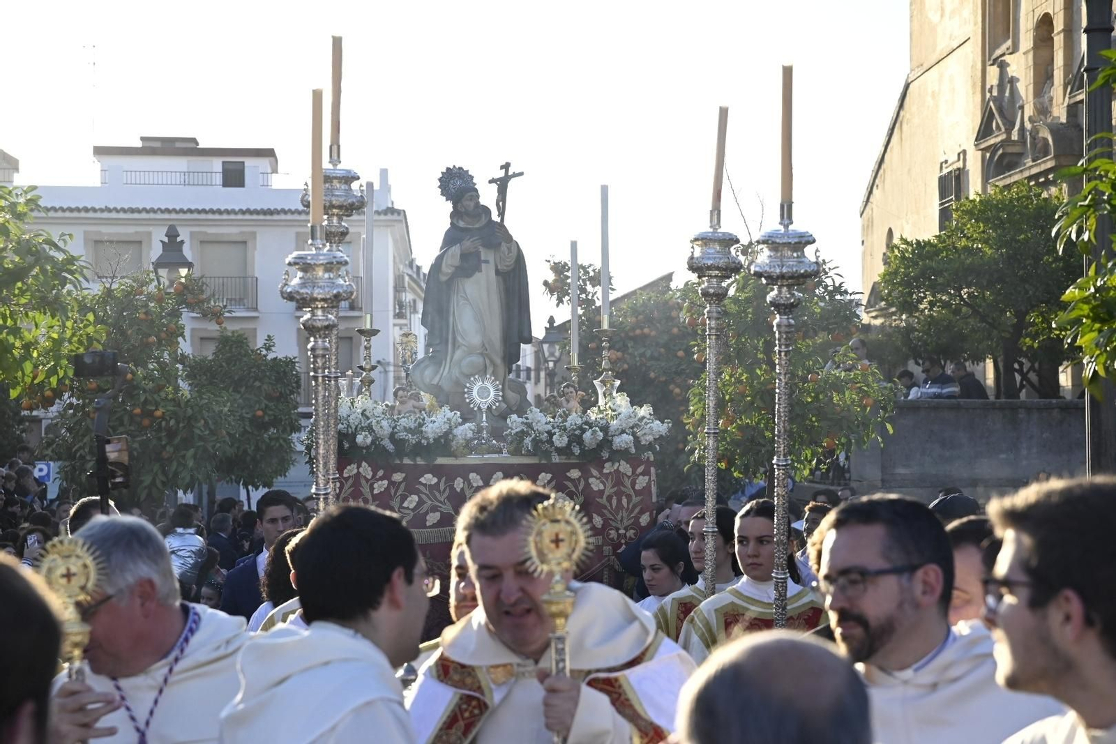La procesión de San Juan Bautista de la Concepción de Córdoba, en imágenes
