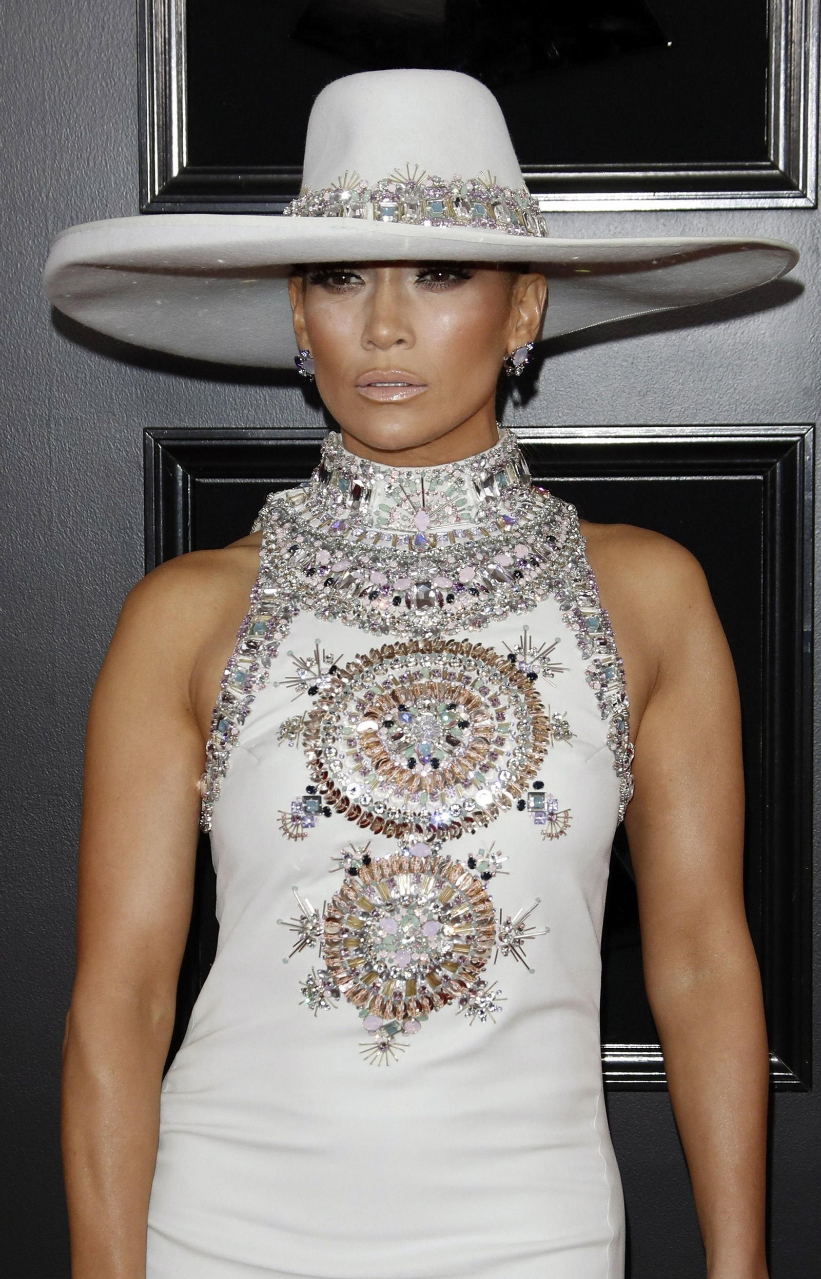 Grammy 2019: los looks de la alfombra roja