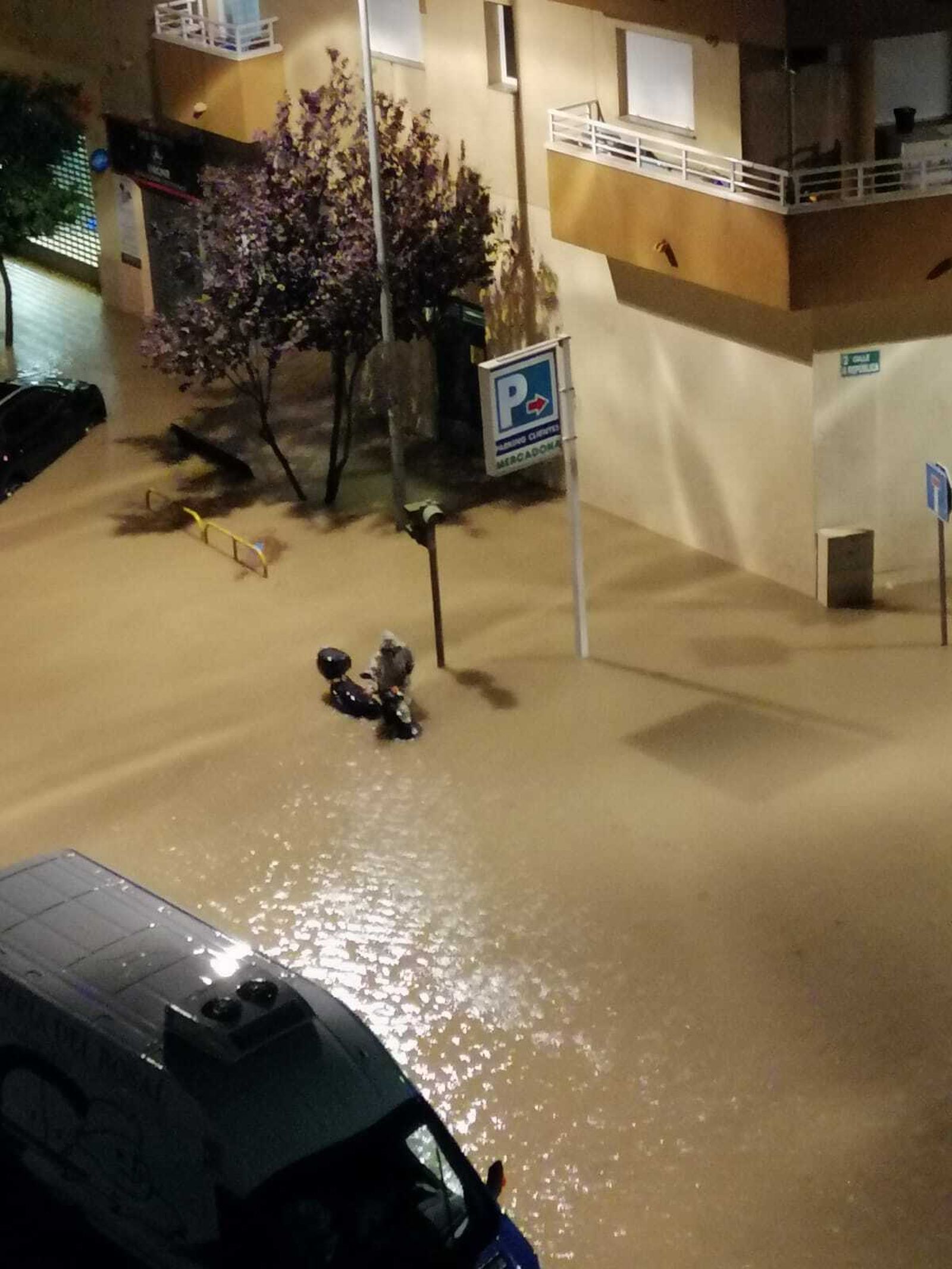 Las imágenes del paso de la gota fría por Almería