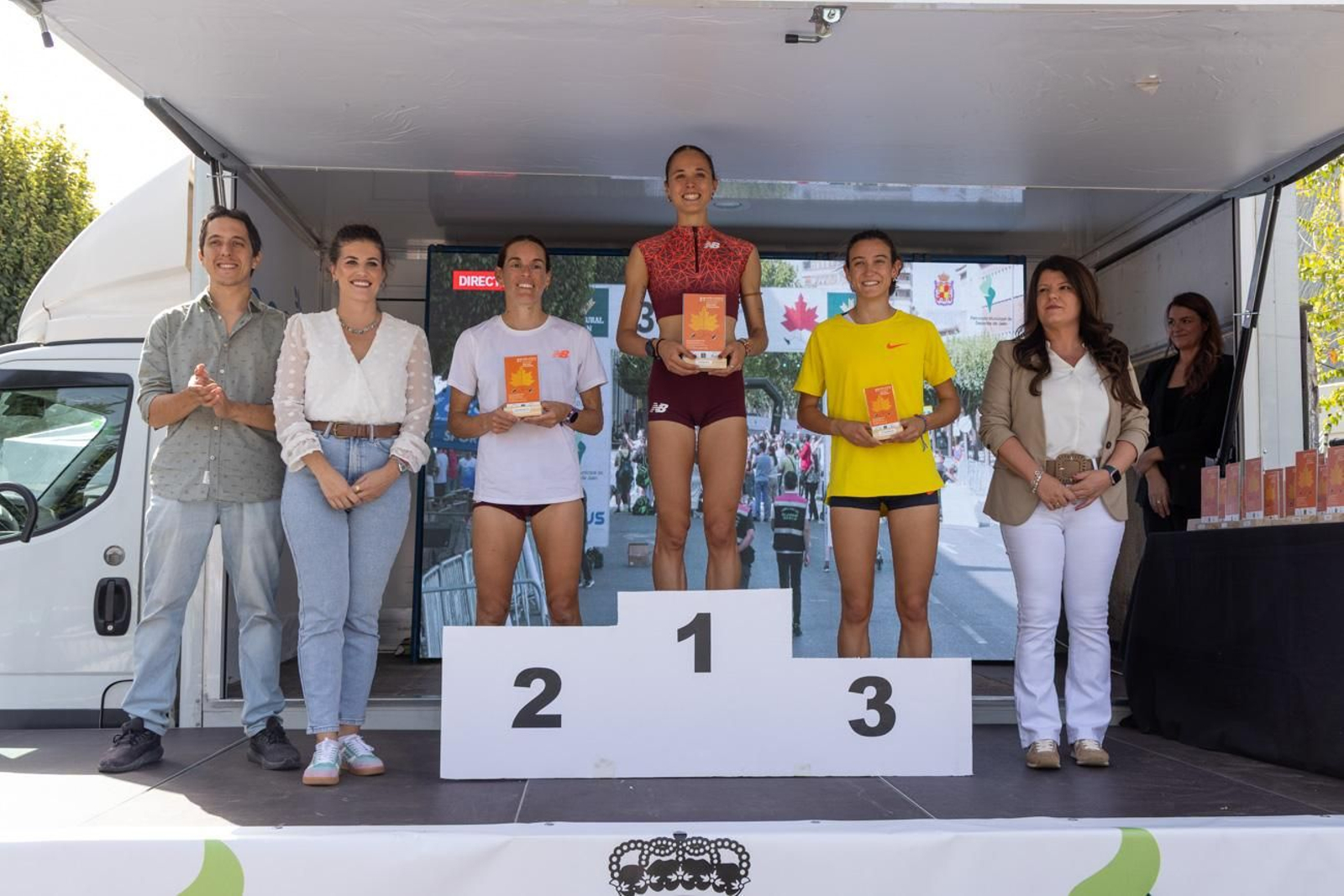 Ignacio Fontes y Marta Serrano reinan en la XXXVII Milla Urbana Internacional de Otoño 'Manuel Pancorbo'