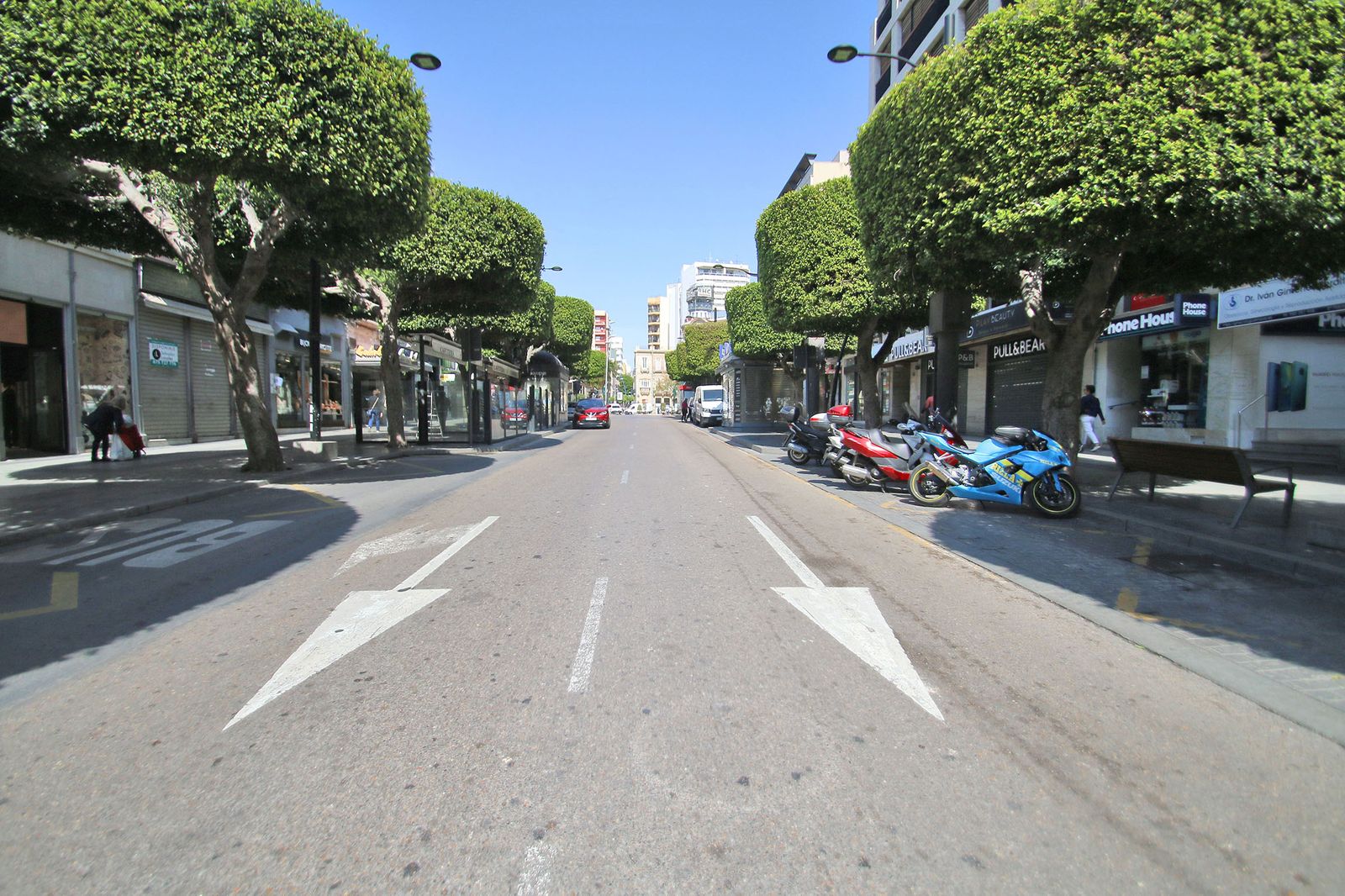 Las imágenes del Estado de Alarma en Almería por el Coronavirus COVID-19