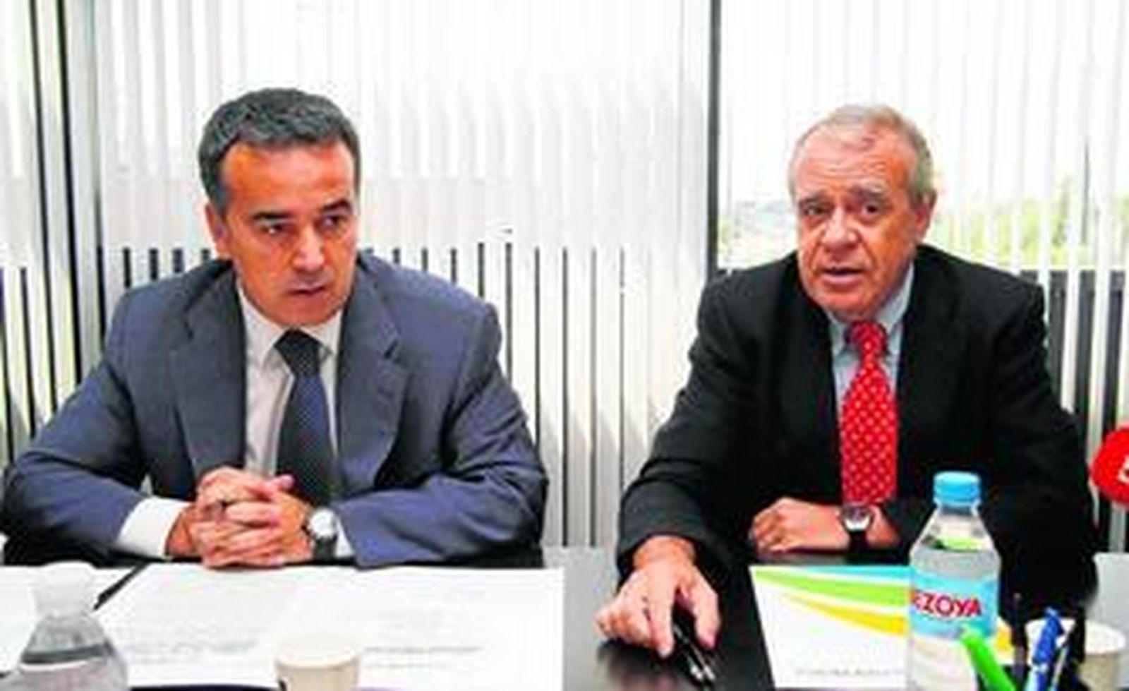 Francisco Cuervas, director general de Ghenova Ingeniería, y Carlos Alejo, presidente de la empresa, ayer.