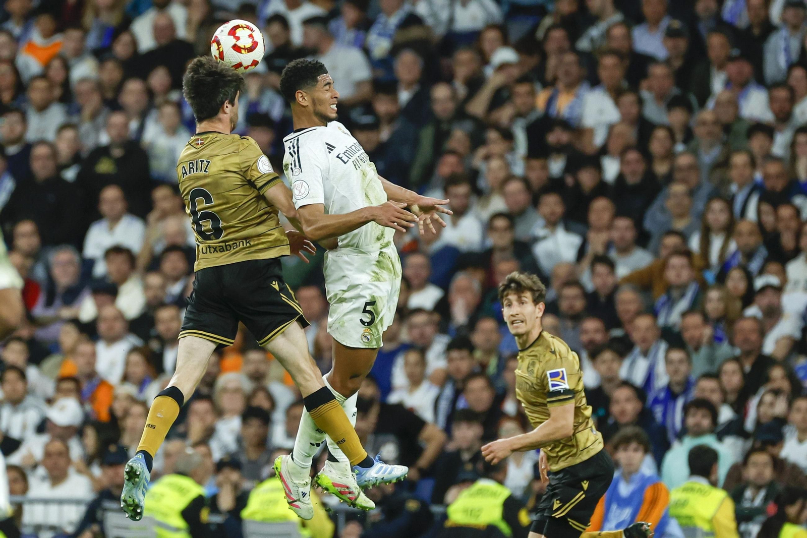 Las fotos del Real Madrid - Real Sociedad camino del Estadio de la Cartuja