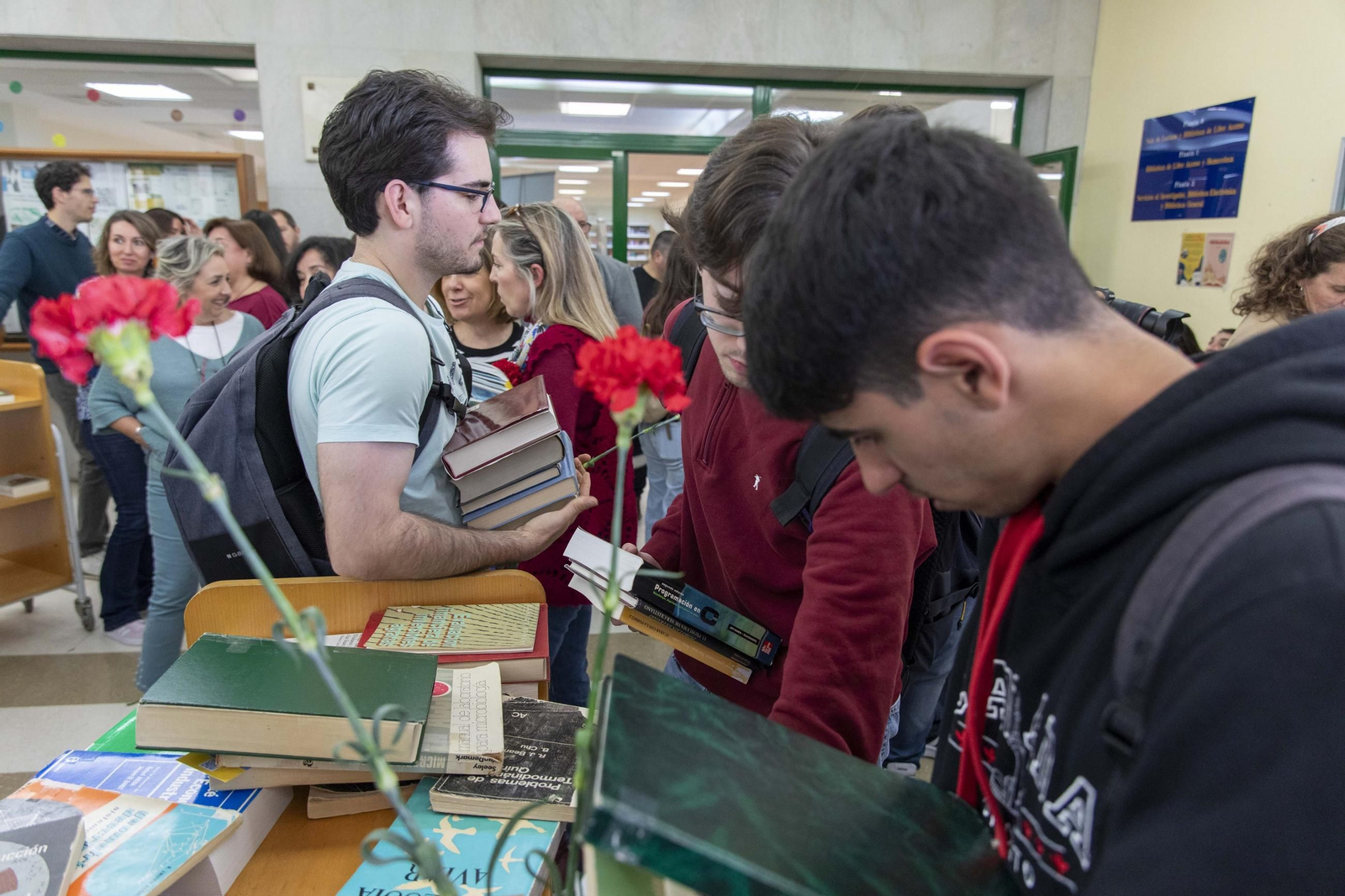 Las mejores imágenes de la Fiesta del Libro en el Campus de Rabanales