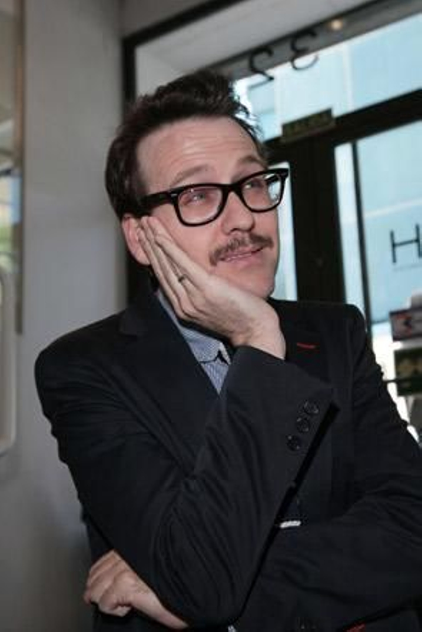 "En el monólogo no hablo de la crisis. A la bicha ni la miento"