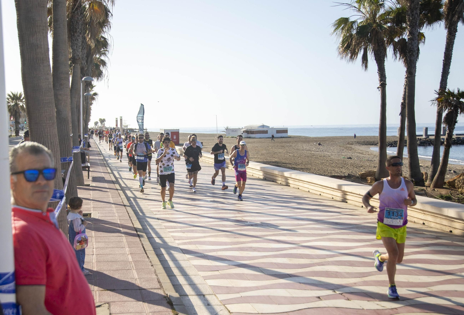 El Medio Maratón de Almería 2025, en imágenes