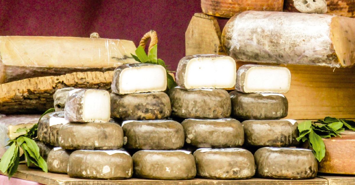 Feria del Queso Artesano en este histórico pueblo a 20 minutos de Sevilla con las mejores queserías de España