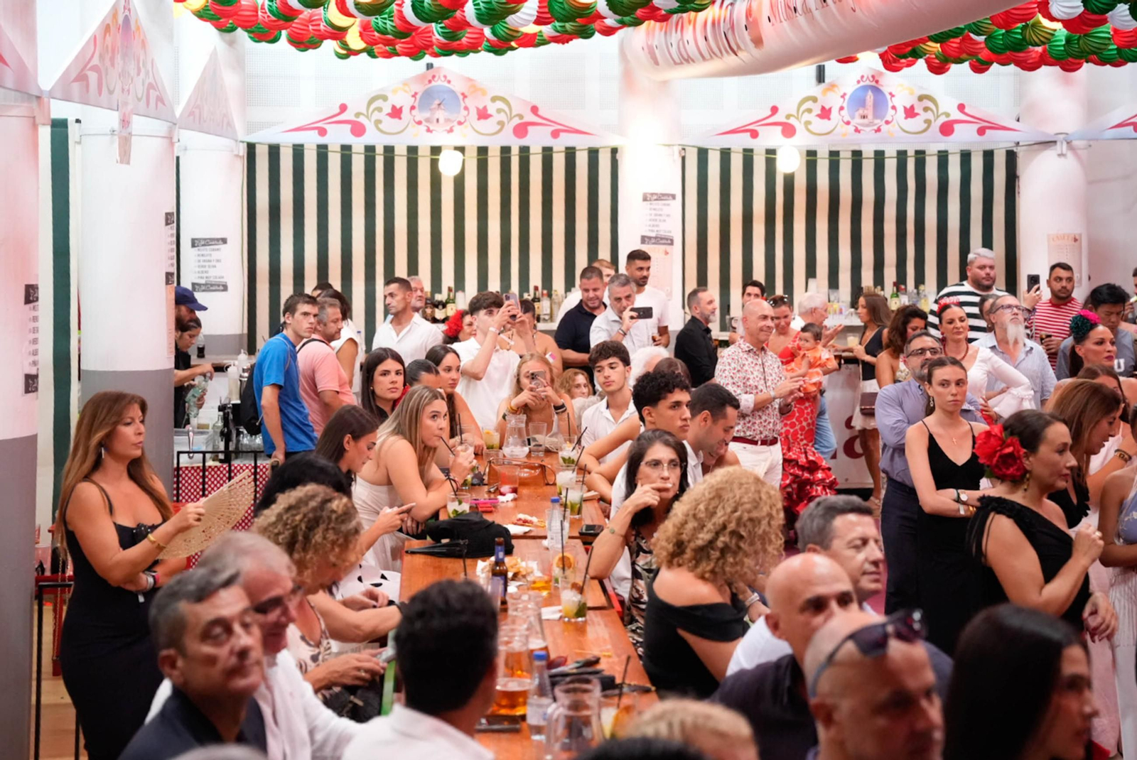 La final del concurso de sevillanas en la Lola