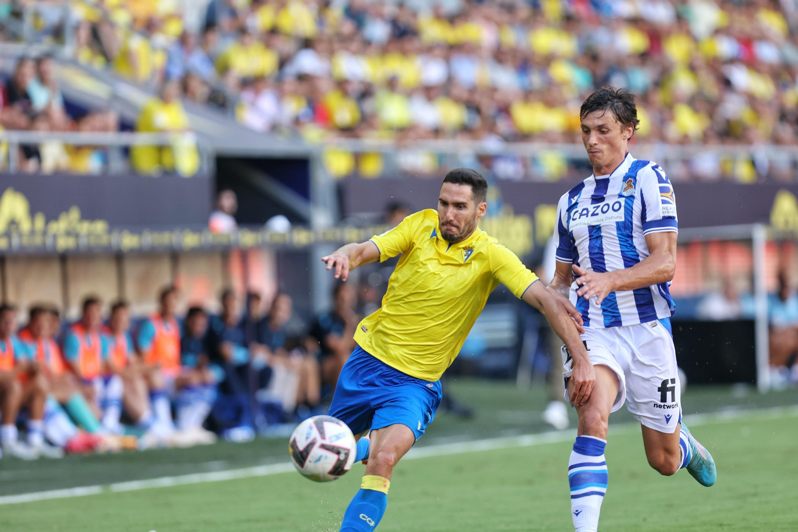 Búscate entre las imágenes del Cádiz - Real Sociedad