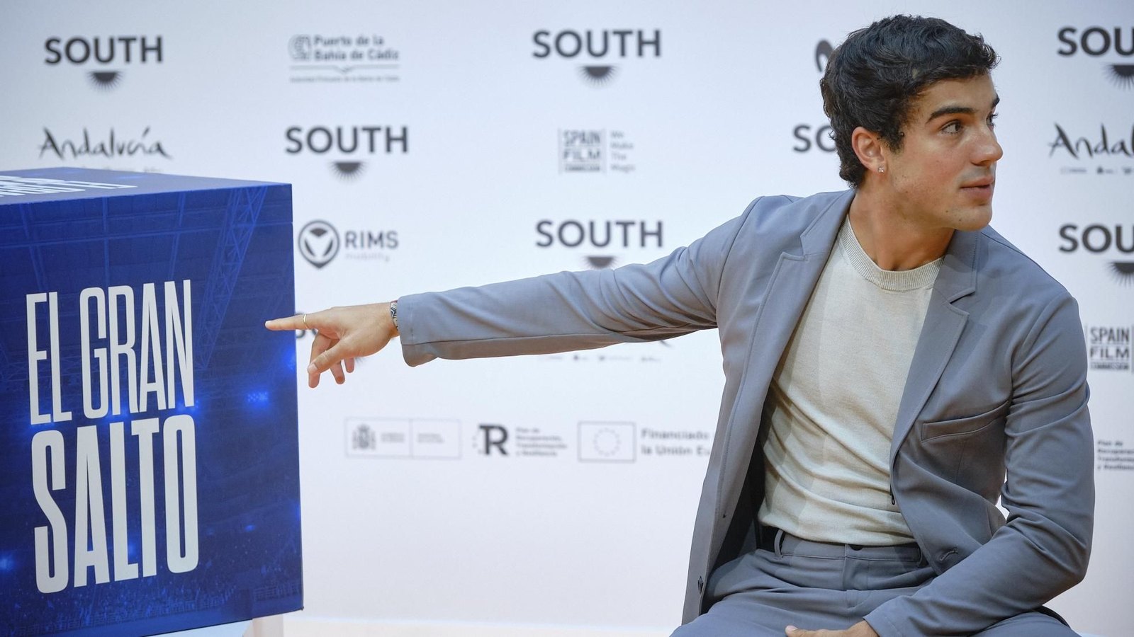 Las imágenes del photocall del martes 29 del 'South Series Festival Cádiz' con Oscar Casas y Javier Gutierrez entre otros