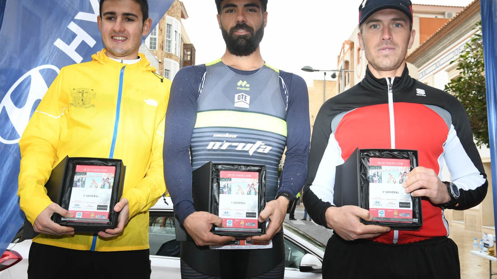 Mercader gana en Albox y se adjudica el circuito