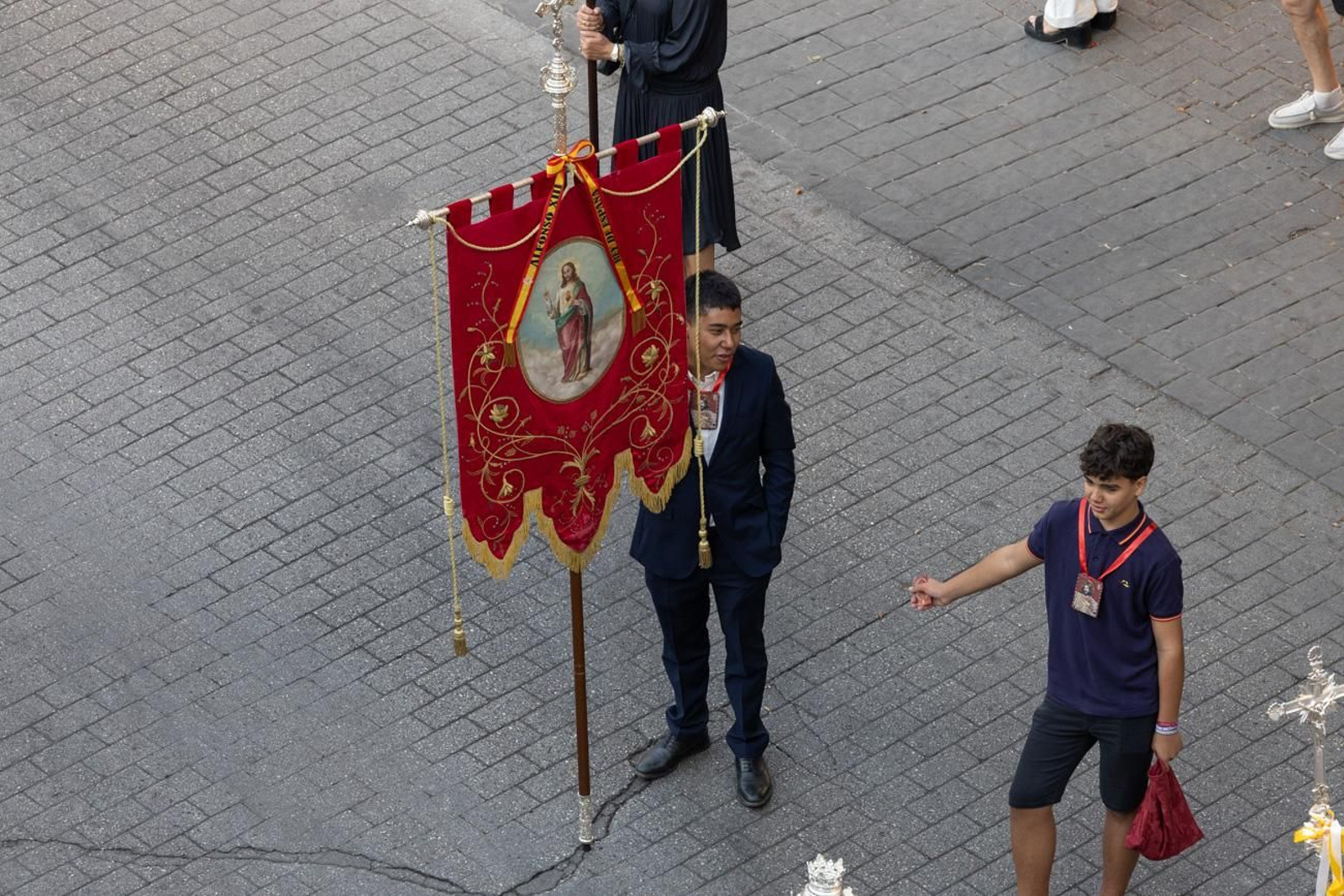 Un Jaén repleto de fieles acompañan los traslados de las veinte imágenes de la Magna (II)