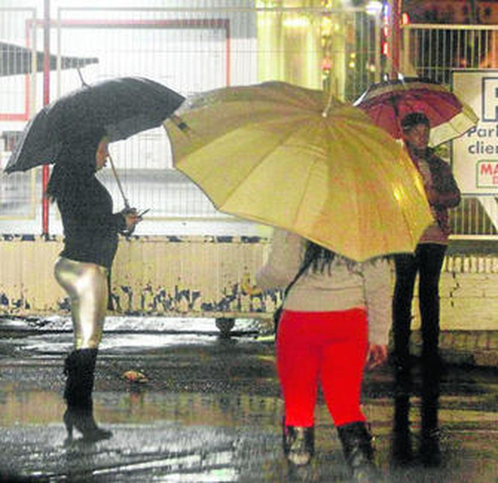 Mujeres inmigrantes ejerciendo la prostitución.