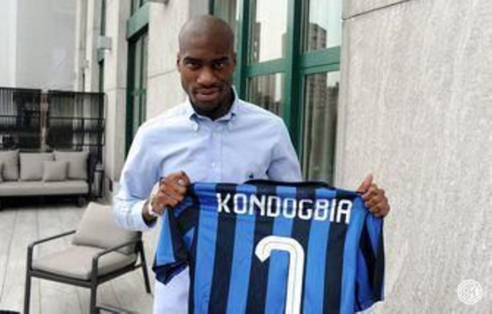 Kondogbia reportará 200.000 euros al club y Perotti, quizás 2 millones