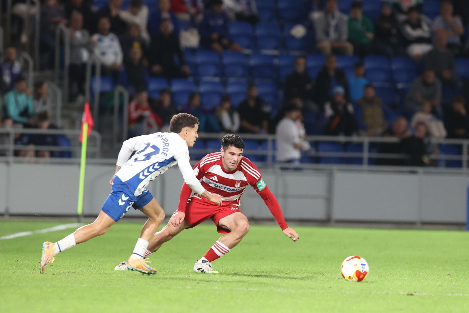 Las mejores imágenes del CD Tenerife-Granada de Copa del Rey
