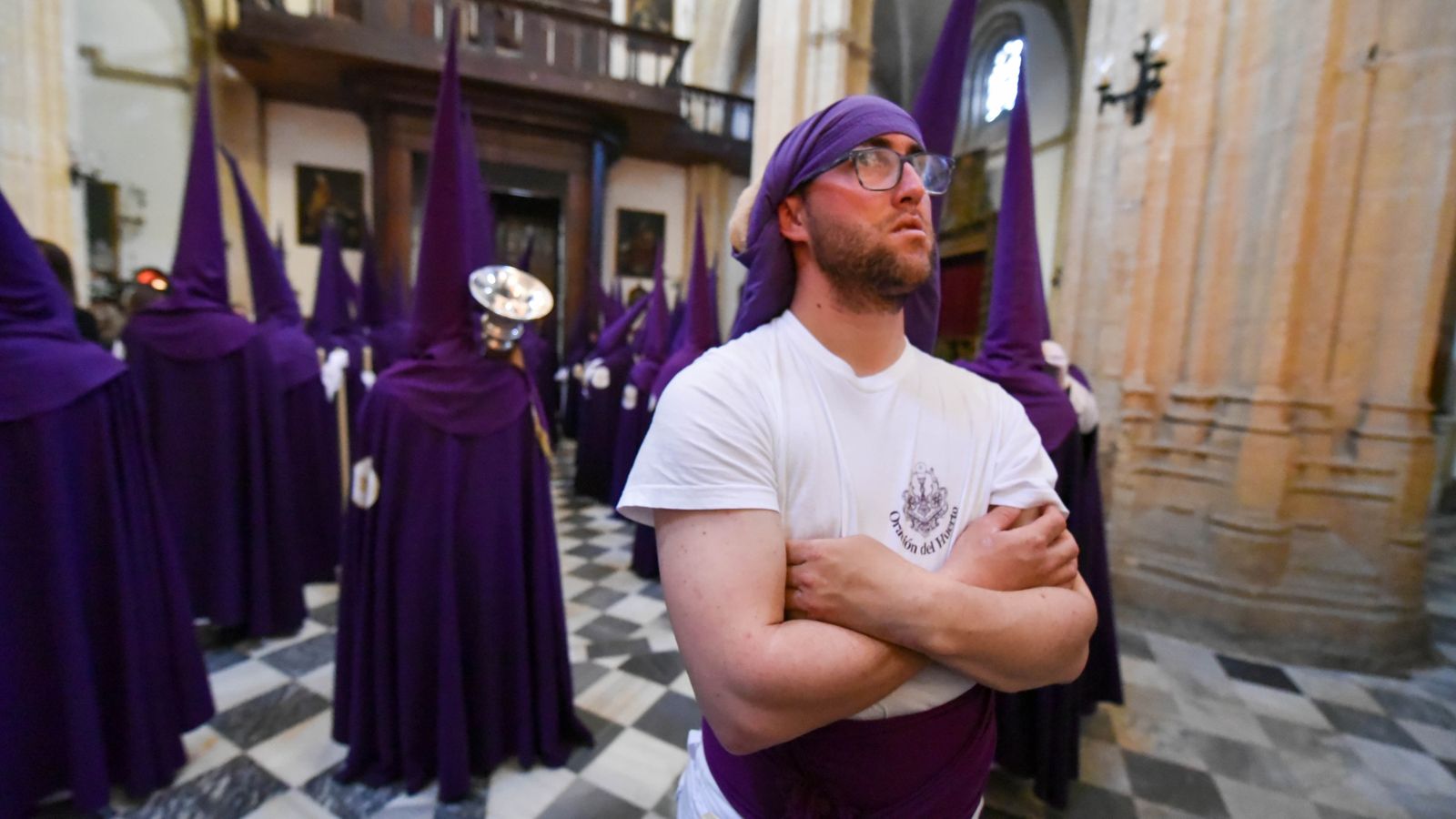 Fotos del Lunes santo en Tarifa: Nuestro Padre Jesús en la Oración en el Huerto y Nuestra Madre de Dios y del Rosario