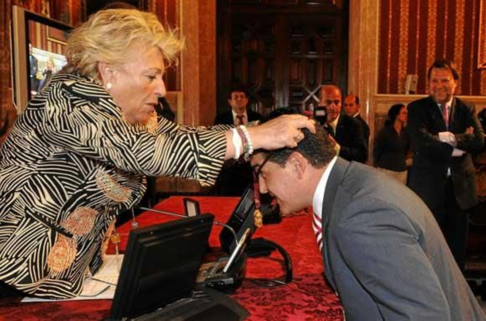 El Pleno encomienda a Troncoso el "impulso político" para el nuevo distrito de La Cartuja