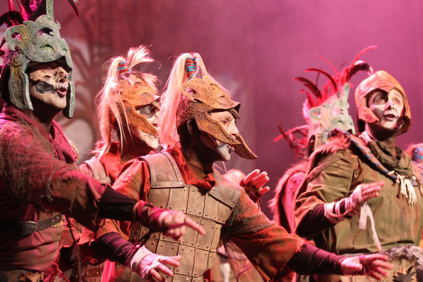 Imágenes del primer día de preliminares de concurso del Carnaval Colombino 2018