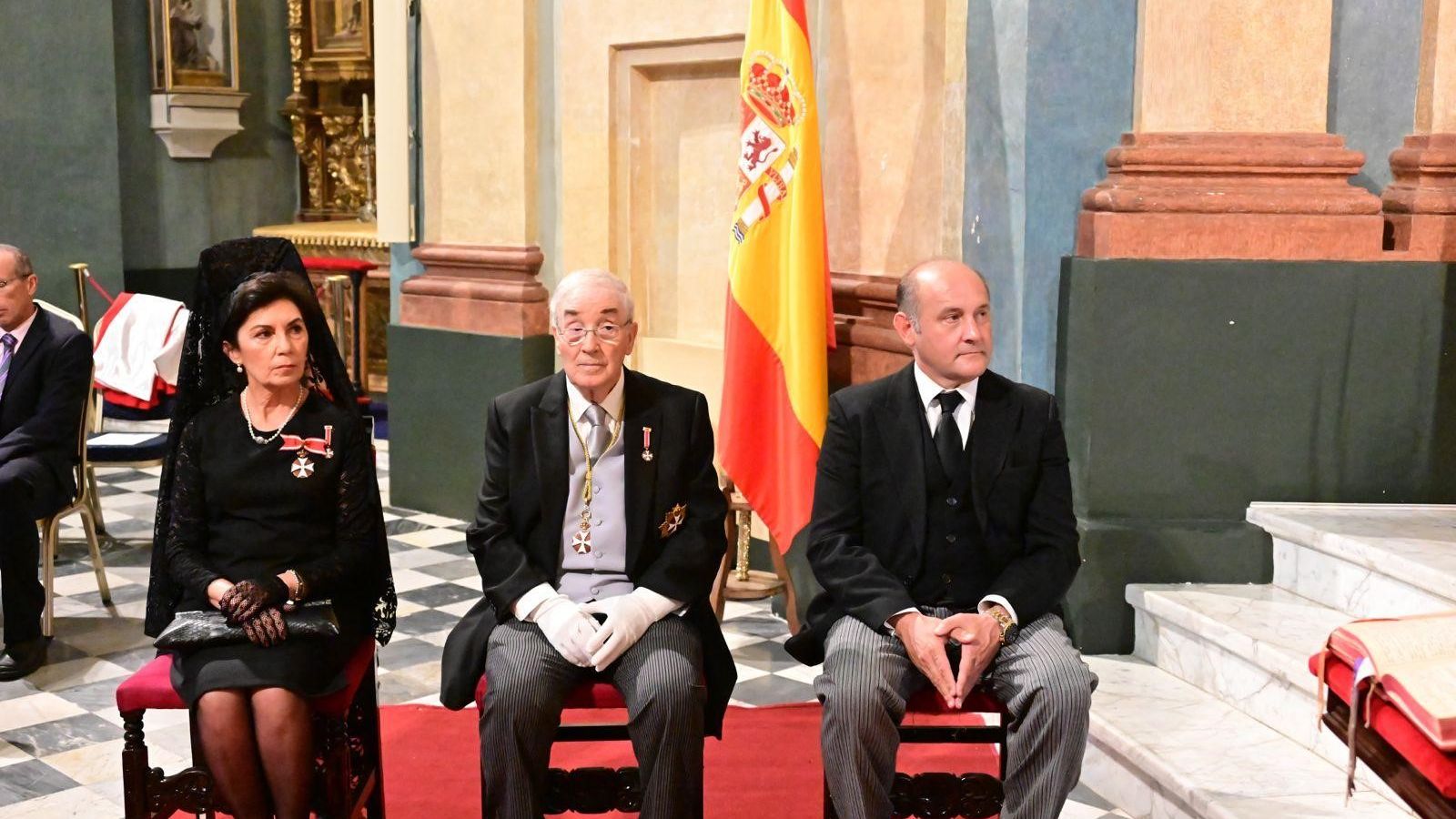 Carmen Vargas, José Ossorio y Juan José Ortiz, durante la celebración.