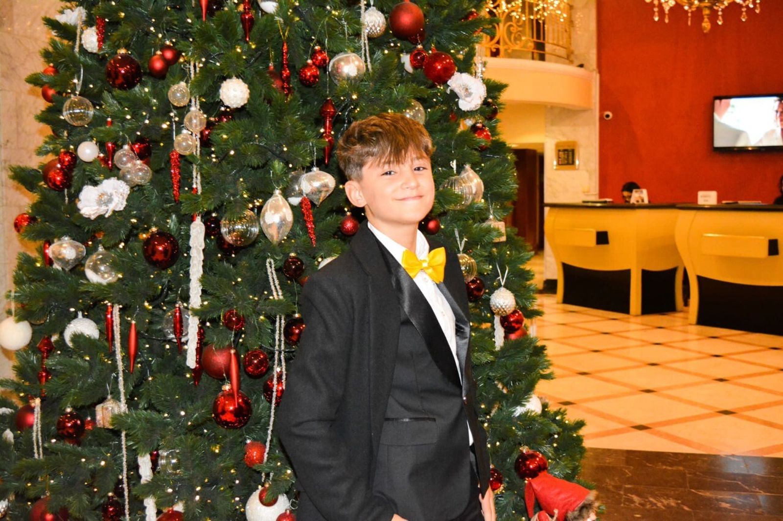 Carlos Higes en el hotel de Ereván antes de participar este lunes en la fiesta de presentación