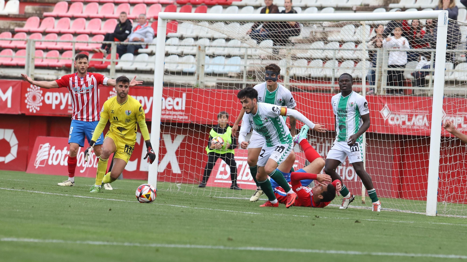 Las fotos del Algeciras-Antequera de Primera Federación